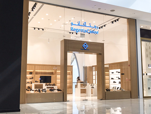 RegettaCanoeドバイ The Dubai mall店